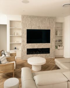 542857556 17868433671438799 284514543378707970 n 240x300